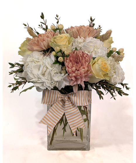 Champagne Harbour - Soft & Serene Pastels