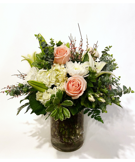 Beautiful Whisper | Kalamazoo (MI) Same-Day Flower Delivery | VanderSalm's