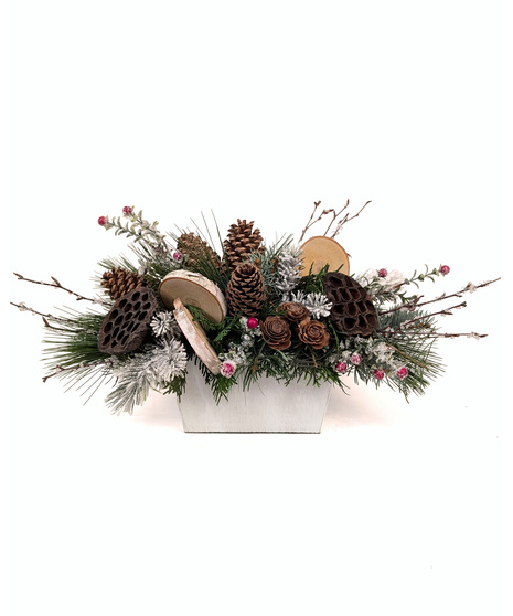 Prancer - Long Lasting Natural Centerpiece