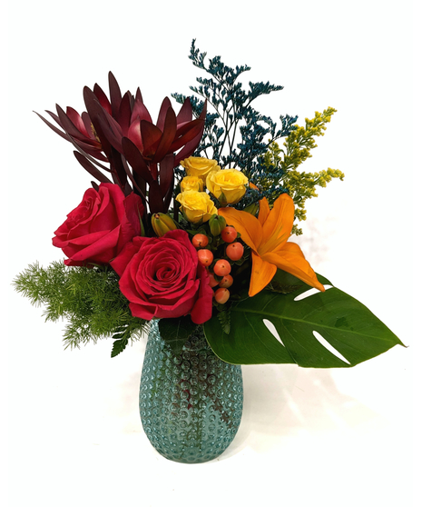 Sea Breeze - A Tropical Burst Of Floral Colors